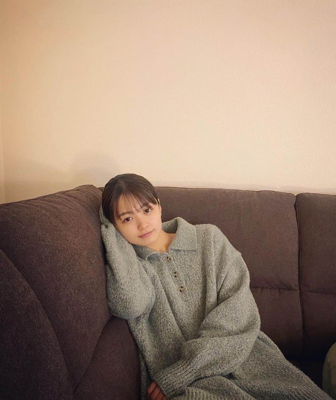 のインスタグラム：「みんなげんきかーい？？☺︎  #足立は、 #今日、 #最高にいい感じの歌が出来そうで、 #うれしくなった、 #そんな日だた。 #今日の足立」