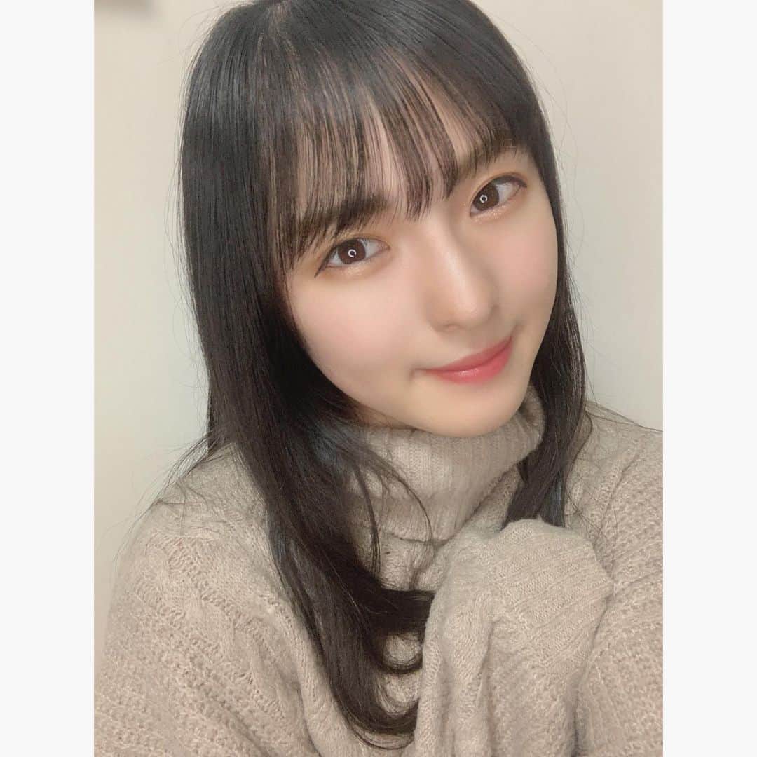 大塚七海のインスタグラム：「冬はよくニットを着ます。 🤎 #NGT48 #大塚七海」