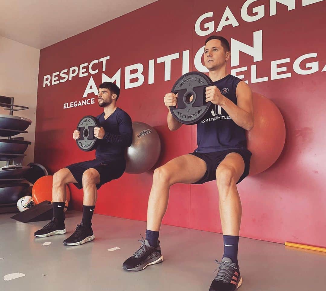 のインスタグラム：「💪🏽💪🏽 @anderherrera」