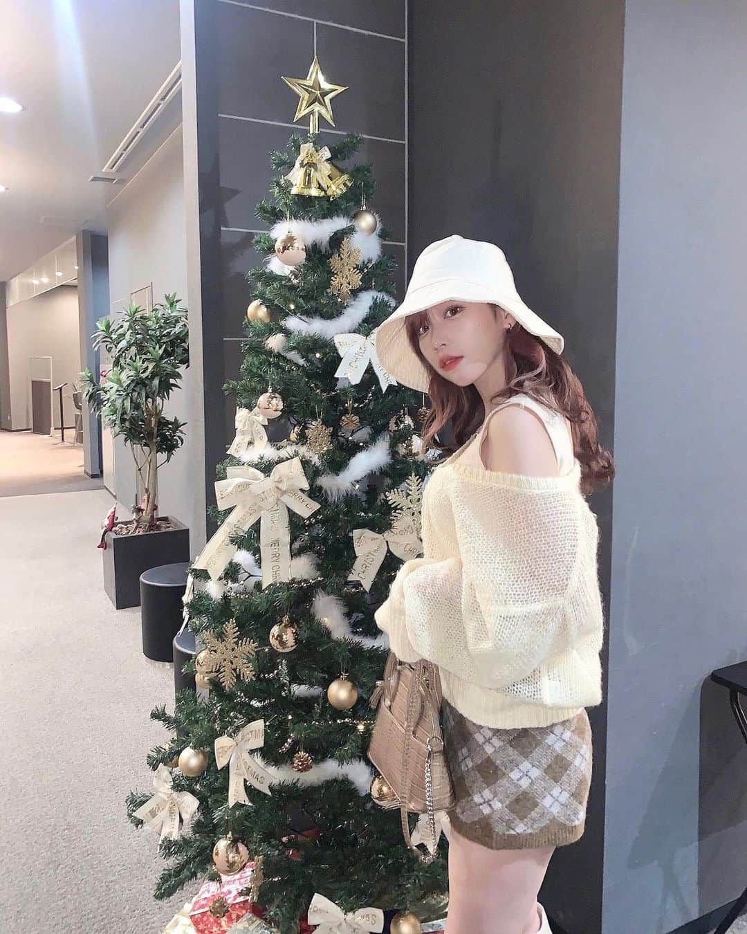 ののこさんのインスタグラム写真 - (ののこInstagram)「もうすぐクリスマスだね🎄💛🪅」12月10日 23時33分 - nontaso2525