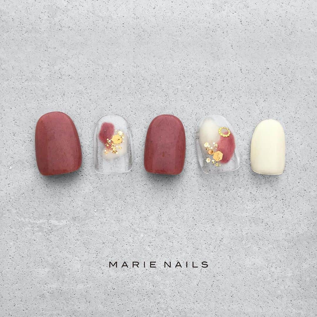 marienails_jpnのインスタグラム：「#nailartist #nailstagram #nailsofinstagram #nailswag #nailpro #nailist #marienails #nail #nails #naildesign #nailart #fashion #trend  #gelnails #instanails #fashionista #fashionlove #nailfie #マリーネイルズ #ネイルデザイン #ネイル #ジェルネイル #ファッション #ネイルサロン #ネイリスト #お洒落さんと繋がりたい #美甲 #ネイルアート #おしゃれ #コーデ」