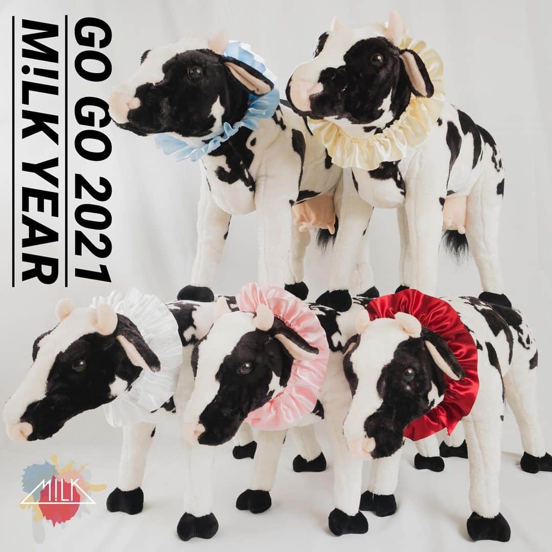 M!LKオフィシャルInstagramのインスタグラム：「「GO GO 2021 M!LK YEAR」🥛✨ ついに本日配信リリース開始です🎵  SEXYハロウィンソング「君の知らない世界へ」🎃 SWEETクリスマスソング「リンガベル」🎄 M!LKと一緒にバーチャル年越し出来るASMRバーチャルラジオ📻  いっぱい聞いて、LINE MUSICキャンペーンにも是非参加してください😎 https://ssm.lnk.to/GG2021_MY  ※各サイト、順次配信いたします」