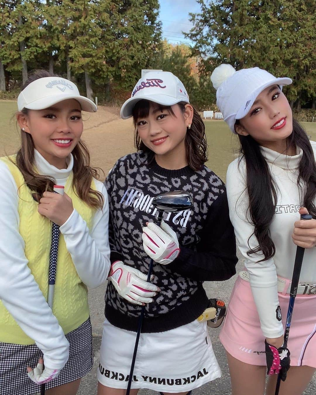 真木しおりさんのインスタグラム写真 - (真木しおりInstagram)「楽しすぎるゴルフ会❤️❤️  #ゴルフ#ごるふ#golf#골프 #ゴルフウェア #ゴルフ女子#골프웨아#골프스타그램#golfstagram#golflife#golfswing #lecoqsportif#골프웨어 #골프스윙 #골프여자」12月11日 10時03分 - maki_shiori_dayo