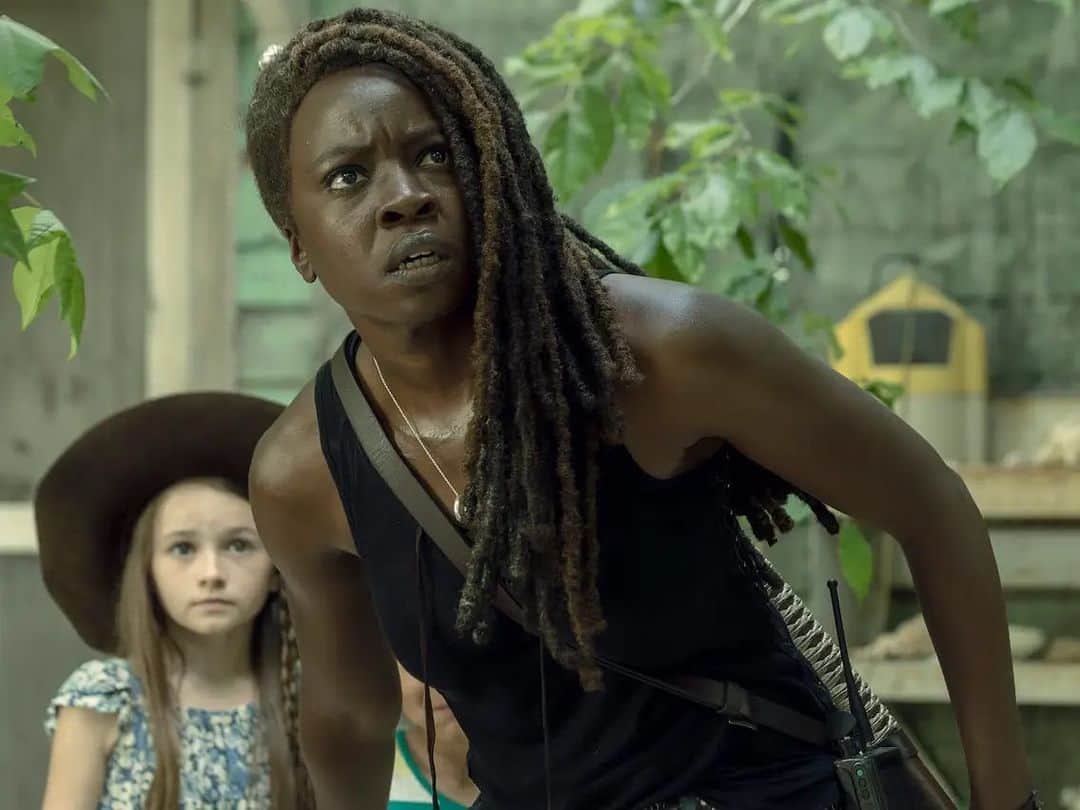 The Walking Deadのインスタグラム：「A ton of new entertainment news has been released today and I’m here to keep everyone updated. Follow my pages @entertainmenttruefacts and @entertainmentallday to see all the latest news!」