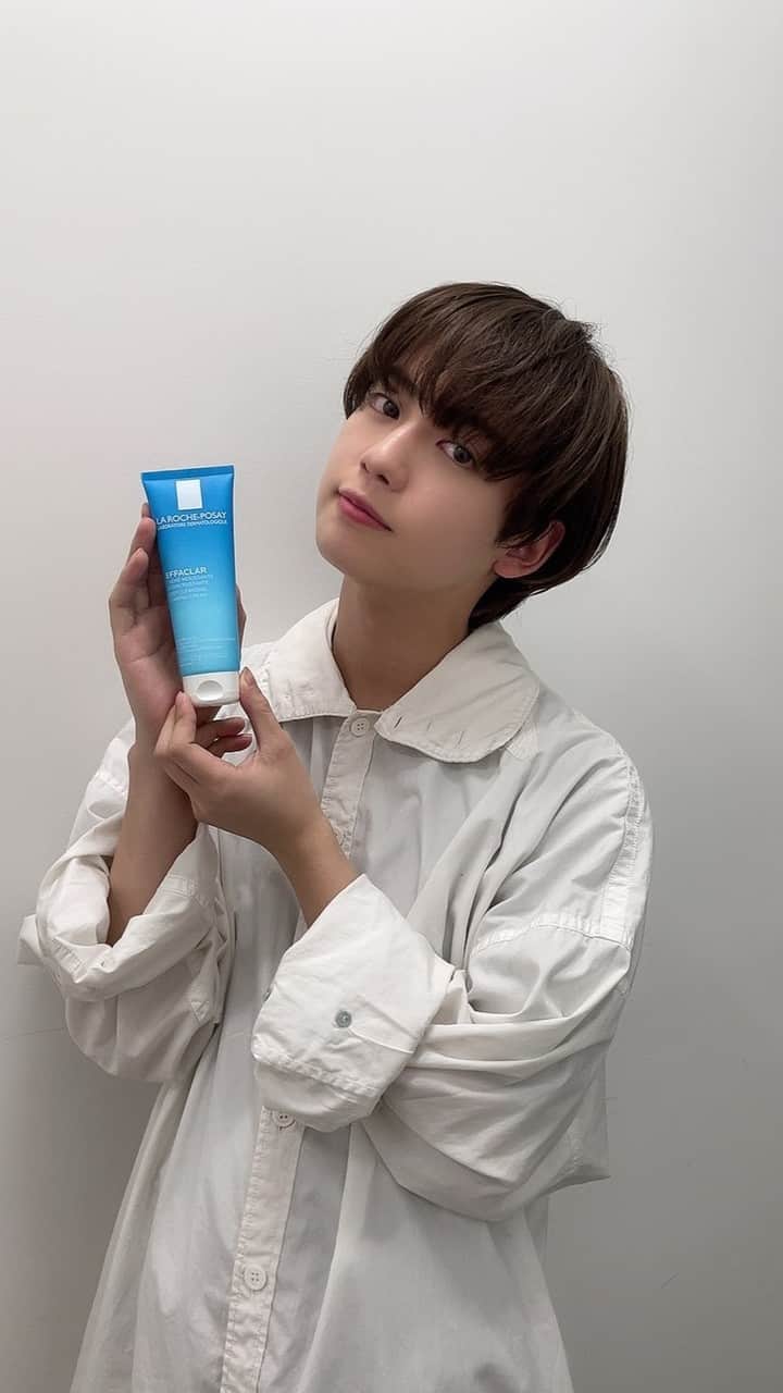LA ROCHE-POSAY JAPAN ラロッシュポゼのインスタグラム：「. ニキビ肌について、ゆうたろうさん、土屋先生とお送りした今回の配信はいかがだったでしょうか？✨ . 今回のライブ配信はこちらからご覧いただけます😊 . クーポンコードは、「LIG1210」で、公式サイトでご購入の際に入れてくださいね🌟クーポンコードの期限は12月16日23：59まで！ . ライブ配信も最後までご覧ください🎶 . #ラロッシュポゼ #larocheposay #乾燥肌 #敏感肌 #MySkinStories #MySkinStoriesVol3 #MySkinStoriesatHome #スキンケア #敏感肌スキンケア #敏感肌 #人気商品 #新商品 #秋 #冬 #保湿 #人気コスメ #保湿ケア #乾燥対策 #すっぴん美人 #化粧品好き #美肌 #基礎化粧品 #低刺激設計 #美肌になりたい #肌ケア #デイリースキンケア #秋スキンケア #秋コスメ #ゆらぎ肌 #ライブ配信 #秋コスメ」