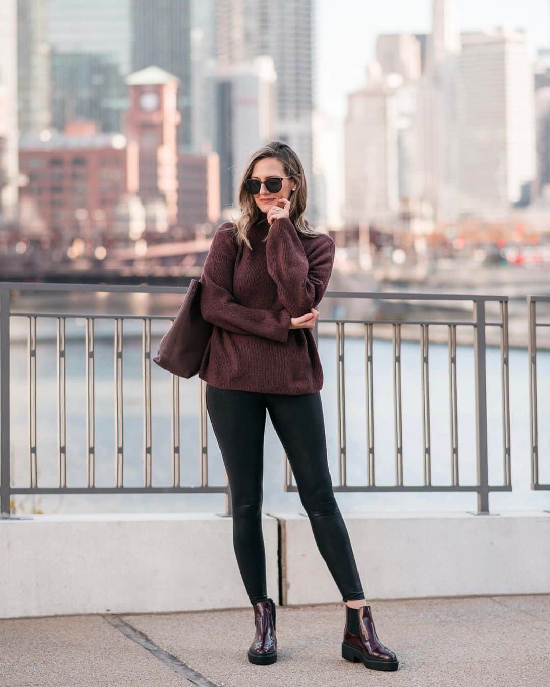 Anna Jane Wisniewskiのインスタグラム：「Longtime fan of @nordstrom made brands over here; as someone who used to work for a Nordstrom-acquired company, I know how talented the teams are that design these pieces in-house. From BP to Treasure & Bond, to Chelsea 28, they have so many well-priced offerings (I mean, how great are these boots!? They’re $41!). #sponsored @shopstyle #nordstrom 📸 @ironandhoney」