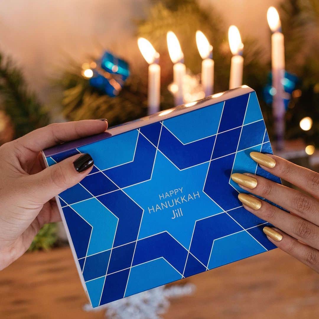 OPIさんのインスタグラム写真 - (OPIInstagram)「Fill your home with the light of love and the glow of giving. 💙 Visit our #CustomGifting site to access #HanukkahGifts for all that are near and dear to you.   #ColorIsTheAnswer #OPIObsessed #Hanukkah #NailedIt #SeasonOfGiving #Holiday2020 #Hanukkah2020 #HolidayMani #HolidayGifts #HanukkahInspiration」12月11日 2時22分 - opi