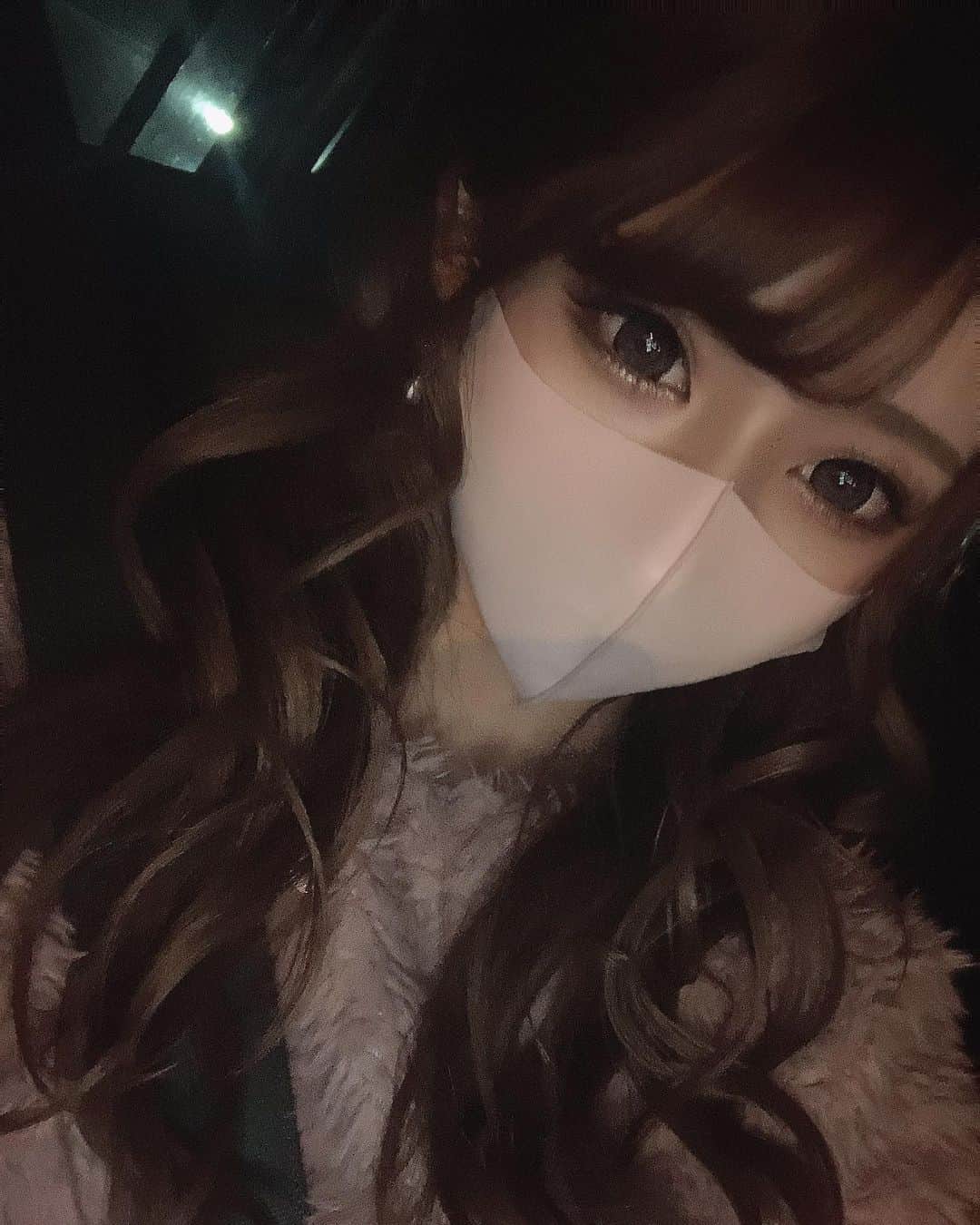 愛瀬ひびきのインスタグラム：「😷   #佐賀#愛敬#キャバクラ#キャバ嬢」