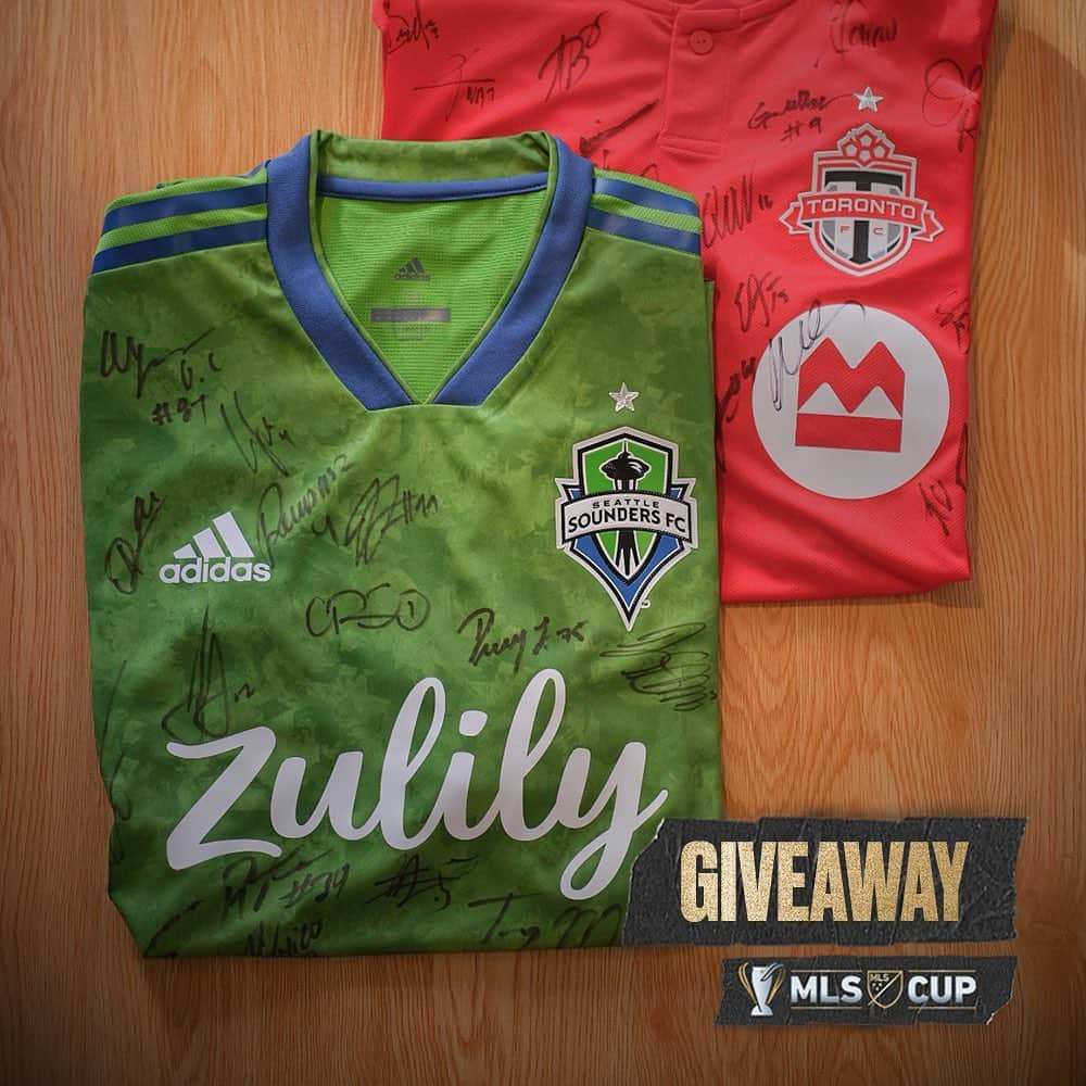 Major League Soccerさんのインスタグラム写真 - (Major League SoccerInstagram)「🚨 2019 #MLSCup giveaway! 🚨 Tag one friend & comment #sweepstakes for a chance to win a team-signed @soundersfc or @torontofc MLS Cup jersey. Contest runs 24 hours—link in bio for rules.」12月11日 6時05分 - mls