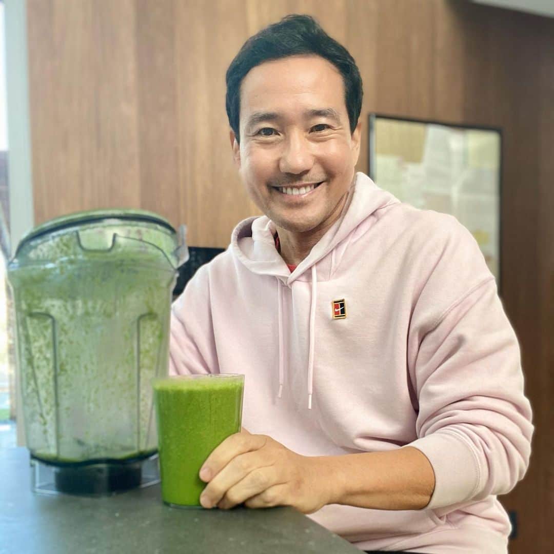 のインスタグラム：「My Juice every morning #routine #朝のルーティン #スムージー」