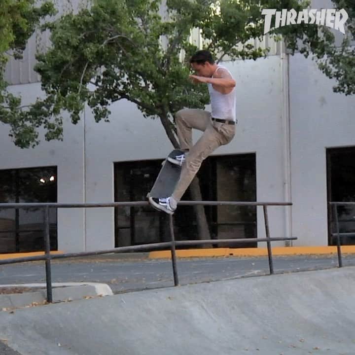 スラッシャーのインスタグラム：「💪🏾 New @berlehaggard part for @fuckingawesome now playing on all Thrasher channels 📡」