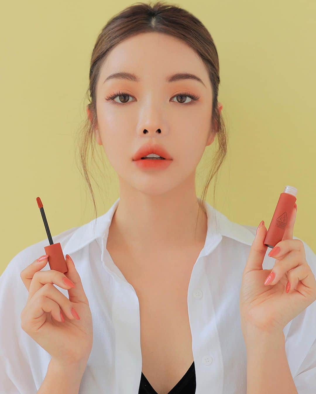 3CE Official Instagramさんのインスタグラム写真 - (3CE Official InstagramInstagram)「3CE BLURRING LIQUID LIP #PULL OFF 따뜻한 펌킨 빛 번트 오렌지 컬러 - A warm orange shade with a dash of pumpkin #3CE #3CEBLURRINGLIQUIDLIP」12月11日 8時22分 - 3ce_official