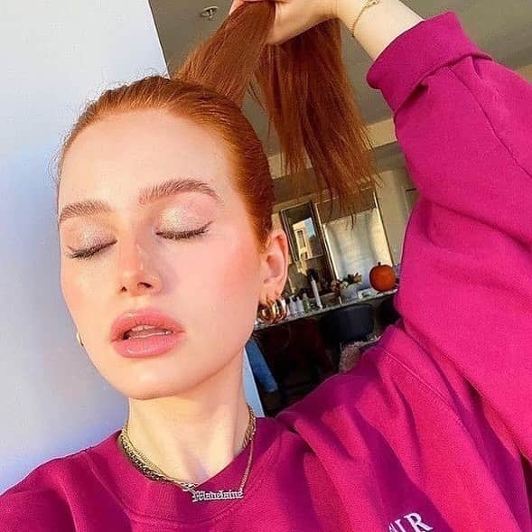 Anastasia Beverly Hillsさんのインスタグラム写真 - (Anastasia Beverly HillsInstagram)「Fresh Glam ✨✨✨ @madelame is flawless & gorgeous in Pure Hollywood Liquid Lipstick. A mini Pure Hollywood Liquid Lipstick appeared in this months @ipsy Glam Bag 😉⁣ ⁣ #anastasiabeverlyhills #abhlips」12月11日 8時40分 - anastasiabeverlyhills