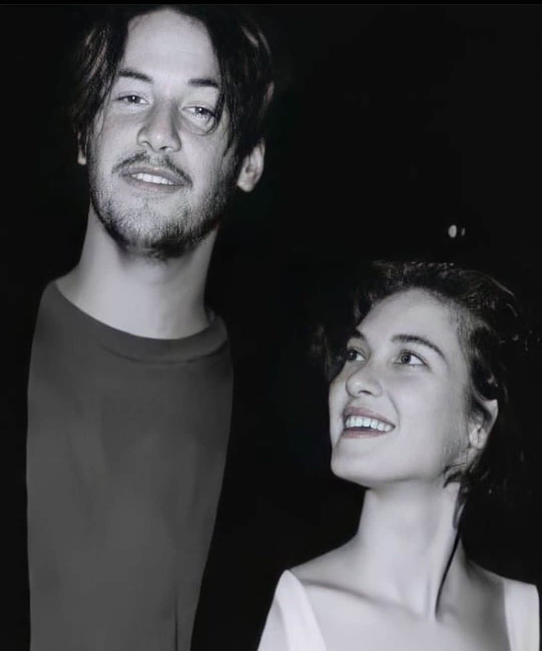 Style Fashion Luxuryのインスタグラム：「Winona & Keanu have been friends for over 30 years ❤️  Tag your bestie!」