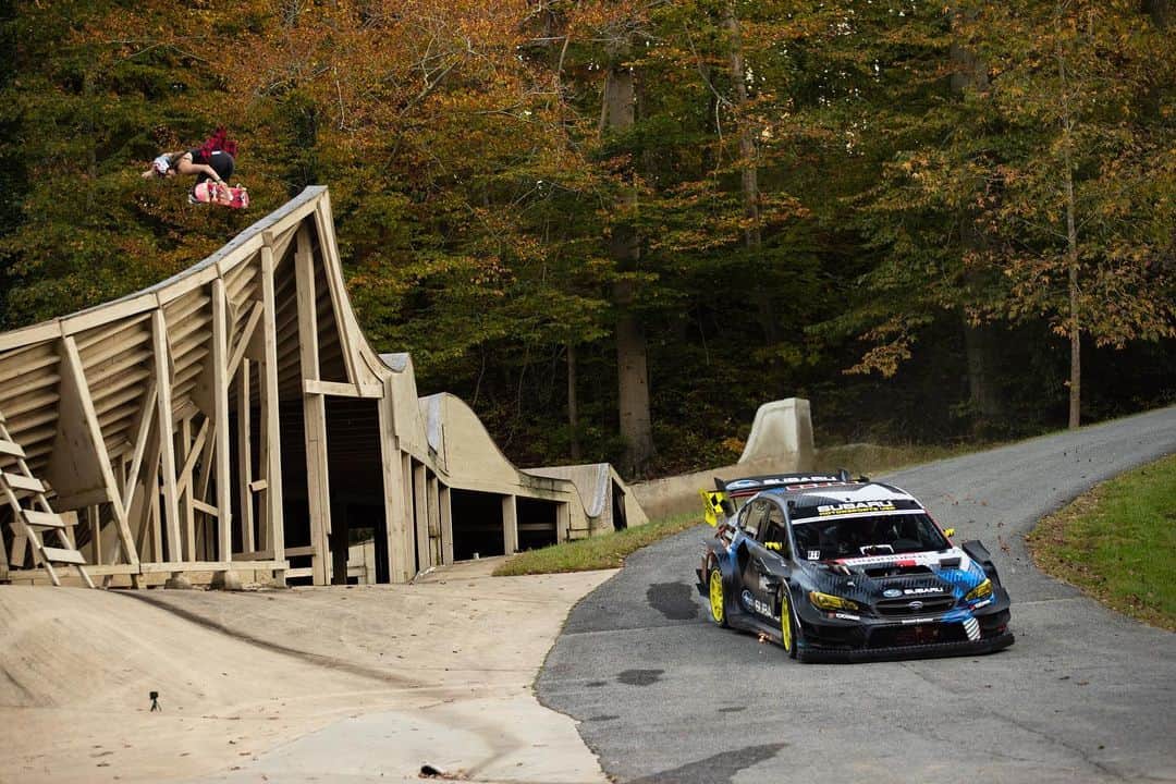 のインスタグラム：「Honey I’m home! ☺️  @lynzskate @travispastrana @subaru_usa @thehoonigans #travispastrana #pastranaland」
