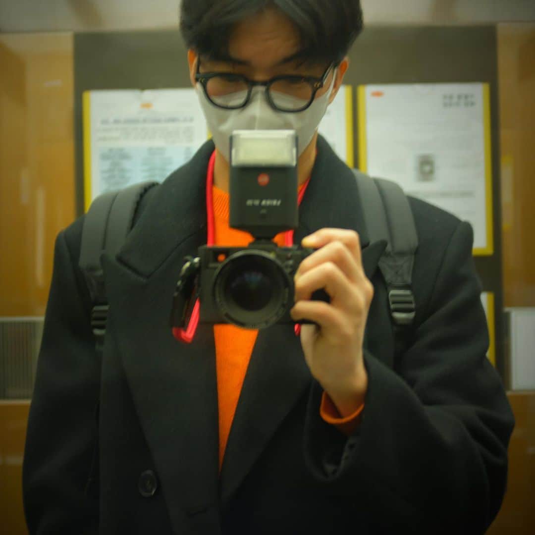 ト・サンウさんのインスタグラム写真 - (ト・サンウInstagram)「사진 찍으러 어디로 가볼까? 🚣🏻‍♂️」12月11日 19時17分 - sang_____w