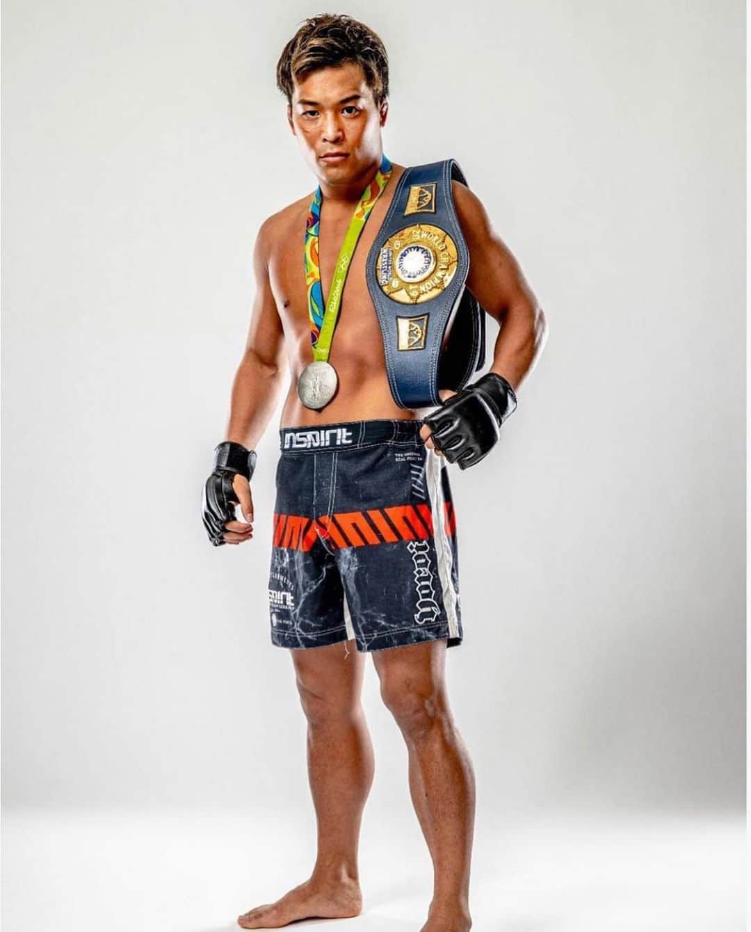 太田忍のインスタグラム：「この写真レスリング→MMAって感じで結構気に入ってるんだけどどう？ #wrestling #mma  #RIZIN26  #太田忍」