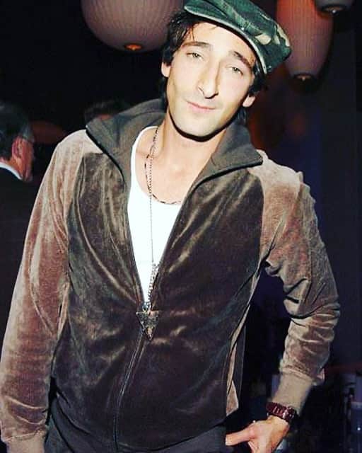 エイドリアン・ブロディのインスタグラム：「One track mind #youngbrody on #fleek 💎」