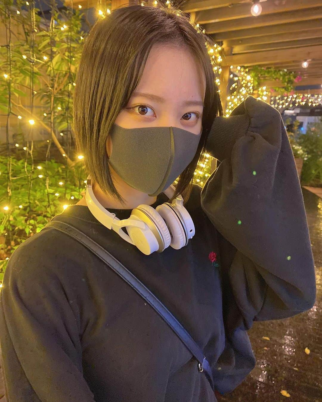 河野奈々帆さんのインスタグラム写真 - (河野奈々帆Instagram)「・﻿ ﻿ ﻿ イルミネーションみにいきたいです⛄️❄️✨﻿ ﻿ ﻿ ﻿ #冬 #イルミネーション #寒いの苦手だ」12月11日 20時09分 - 7ho_0518