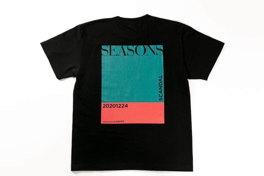 SCANDALさんのインスタグラム写真 - (SCANDALInstagram)「SCANDAL『SEASONS』collaborated with NAKED GOODS  SEASONS T-shirt(BLACK)  SIZE:S/M/L/XL  ¥3,000(+TAX)  photo by @k_amirin_photo  #scandal #scandal_seasons」12月11日 20時01分 - scandal_band_official