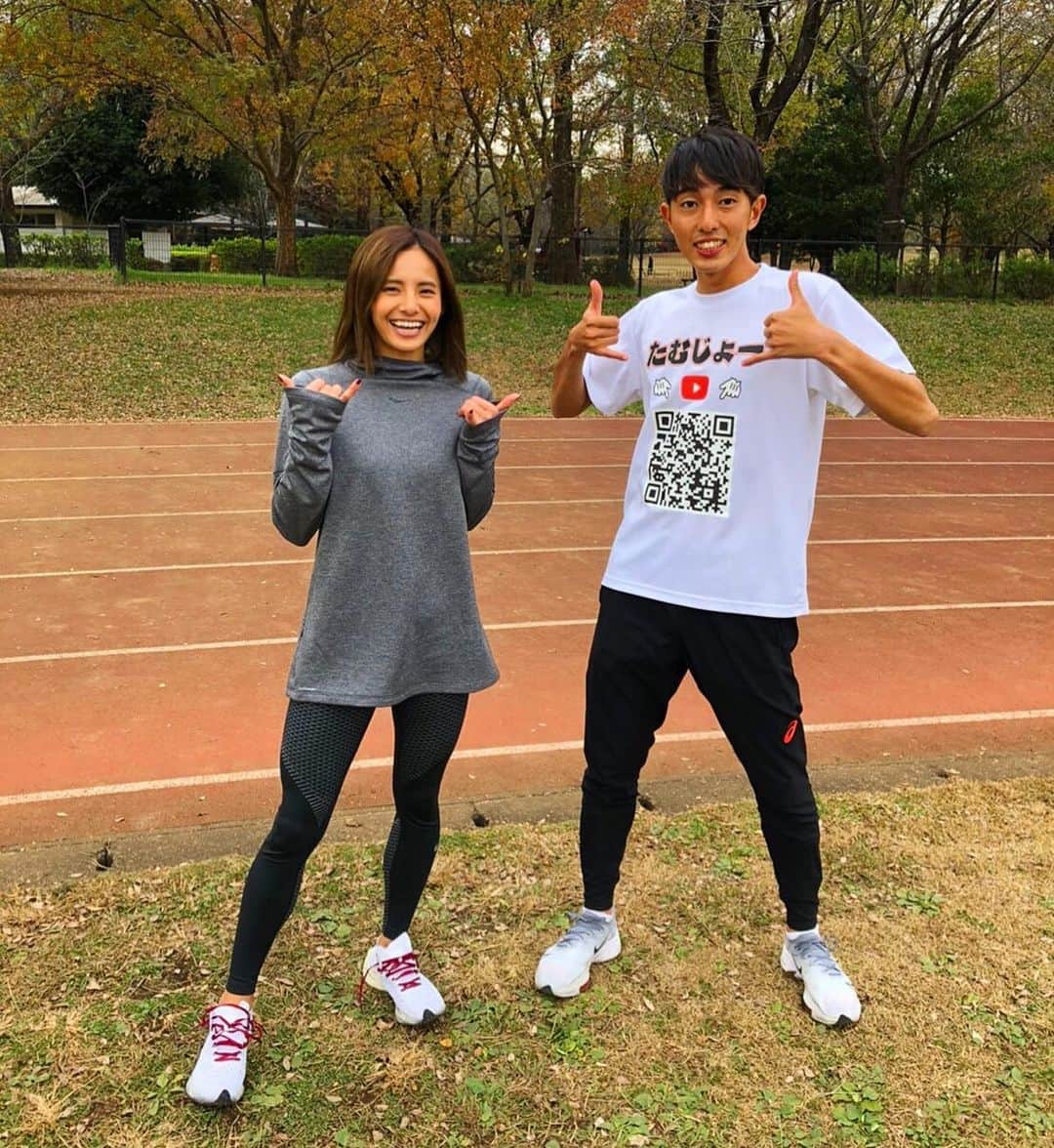 佐野千晃のインスタグラム：「たむじょーとコラボした動画があたしの方でも上がりましたー！﻿ ﻿ 是非ゆるゆる動画みてね🤤﻿ ﻿ #natural #healthy #good #gilrs #gilr #cool #cute #ooted #selfie #self #face #スポーツ女子 #スポーツ #ハワイ #笑顔 #ひまわり#YouTube」