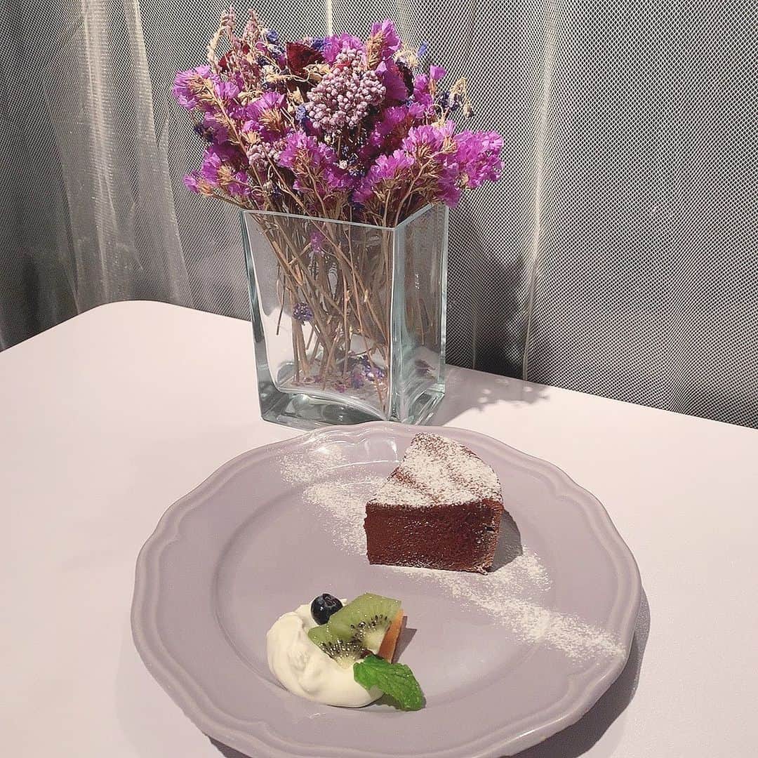 板野優花のグルメインスタ