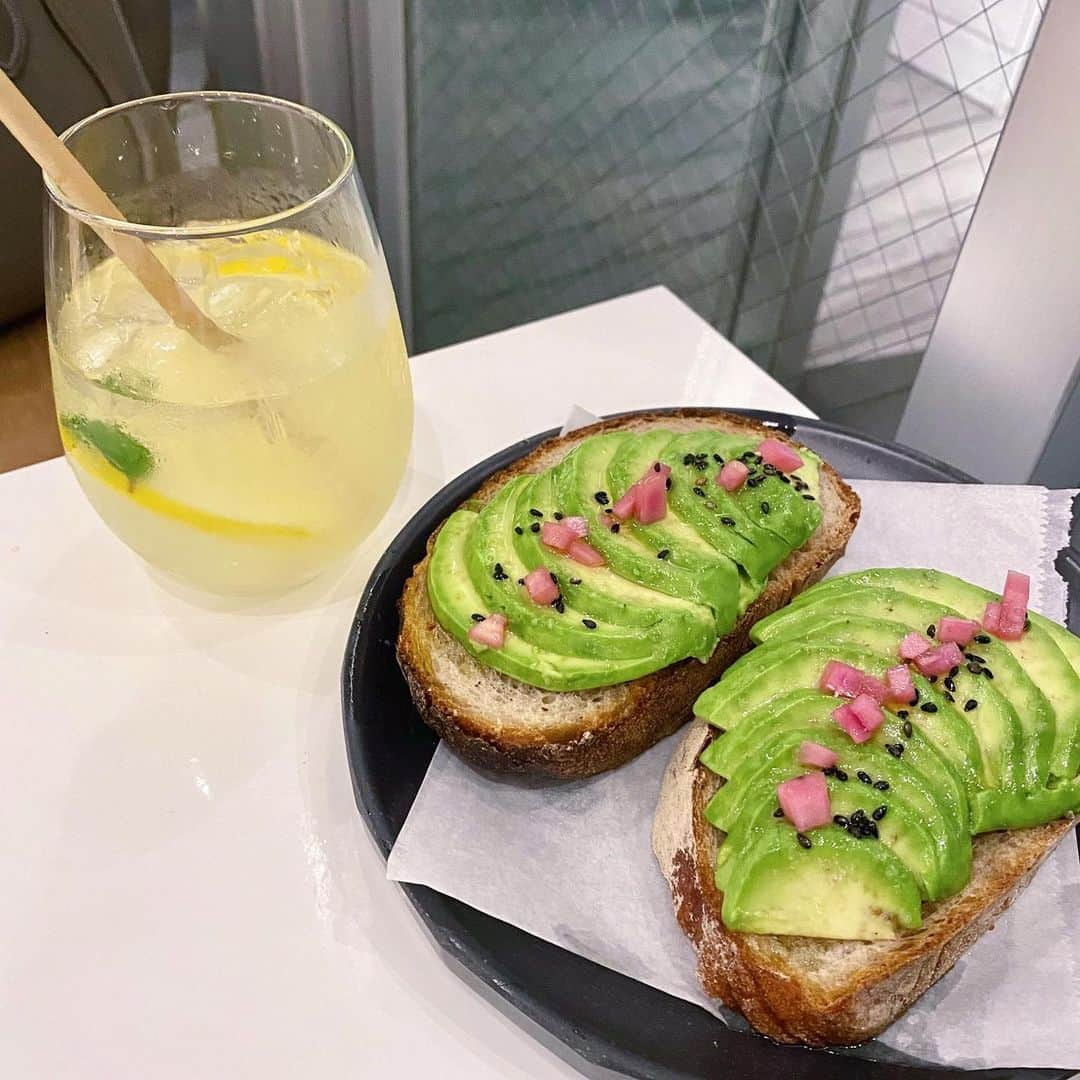 潘佳伊さんのインスタグラム写真 - (潘佳伊Instagram)「🥑🥺」12月11日 20時39分 - hankaichan