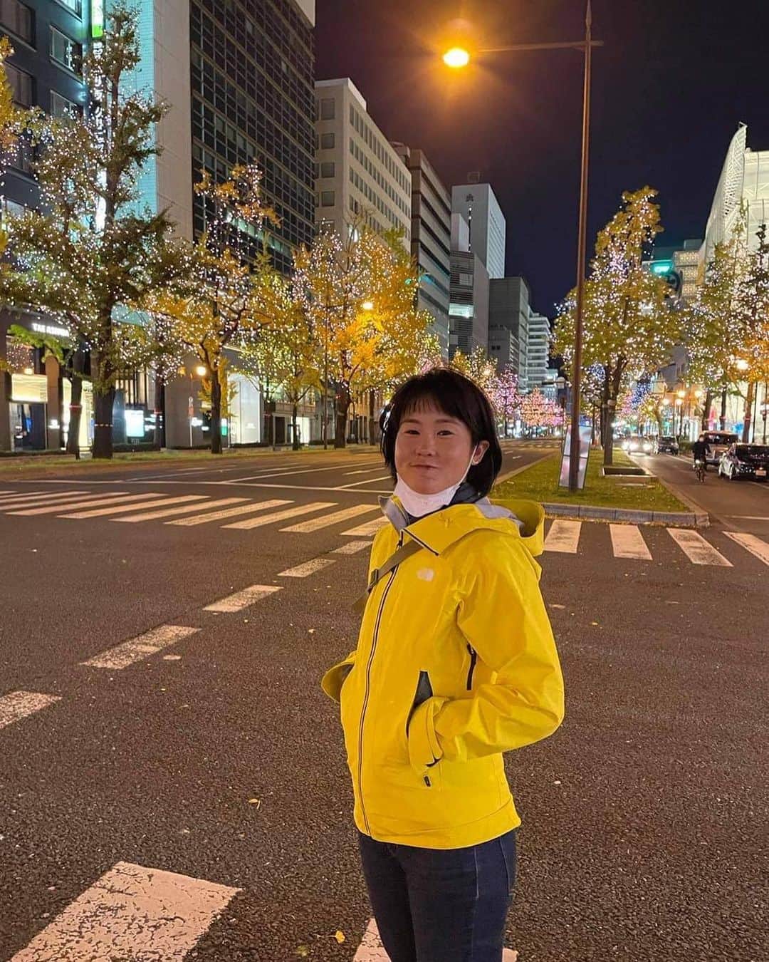 與那嶺恵理のインスタグラム：「Filled with lots of laugh, relax, happiness and some new meetings in Japan 🇯🇵❤️  . . Thanks all of you who meet in Japan also couldn’t meet ❤️ Have a nice Christmas 🎄 & New year 🎍  . . Time to be back normal life in Europe 🚴🏻‍♀️ Thanks again & see you next summer 🤘🏻 . . いつかの#今日のエリさん」