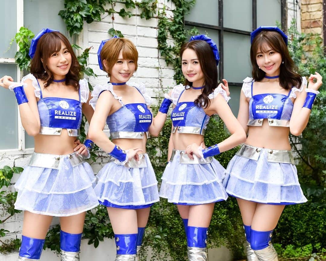 のインスタグラム：「. コスチューム大賞の投票、最終日！ このコスチュームがもう一度着れますように🙏 最後の最後まで投票お願いします💙 http://is.gd/2020realize_cos . #supergt#スーパーgt#コスチューム#コスチューム大賞#レースクイーン#撮影#イベント#モータースポーツ#リアライズガールズ#リアライズコーポレーション#kondoracing」