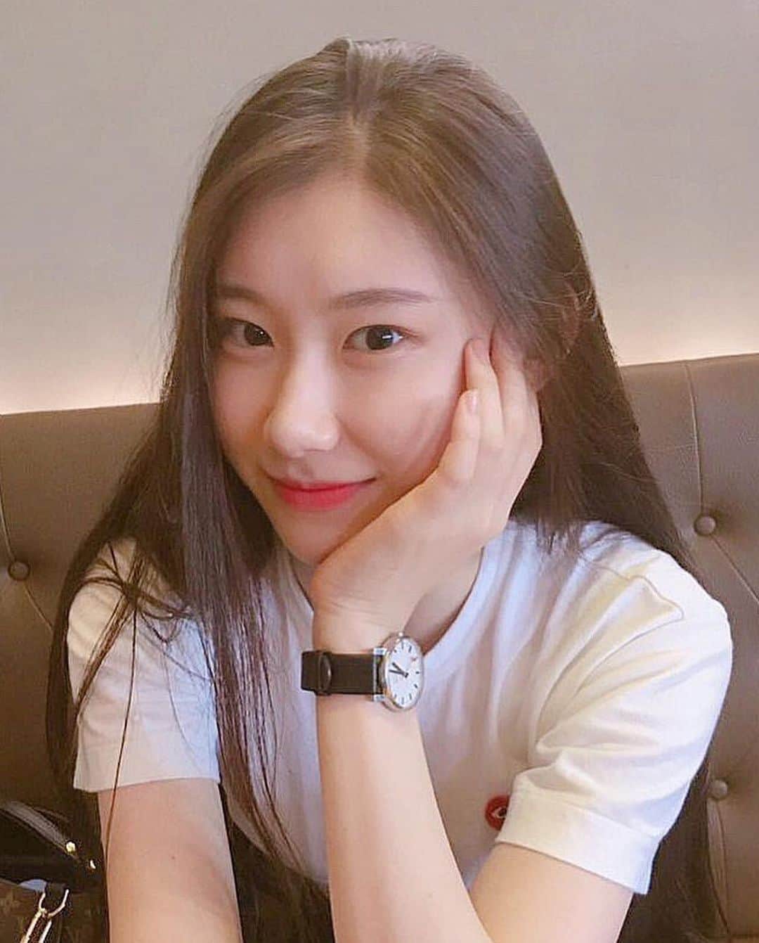 チェリョンのインスタグラム：「have a nice day everyone ♥️」
