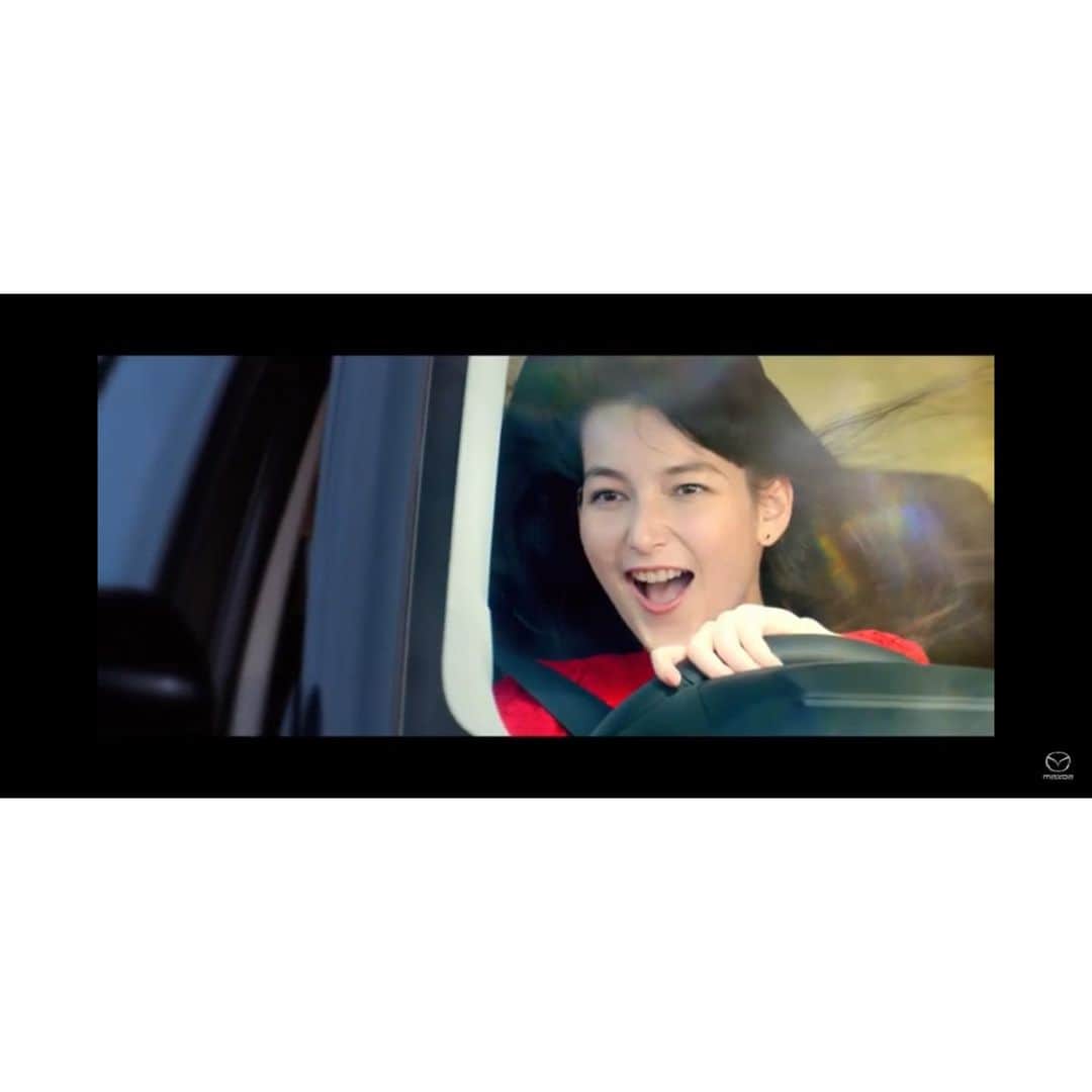 夢子さんのインスタグラム写真 - (夢子Instagram)「. . MAZDAさんの新TVCM「クリーンディーゼル爽快な走り"BLACK TONE EDITION"編」に出演しています！ 初の運転シーン撮影でドキドキでしたが、CMの表情から伝わってくる通り、最後は最高に楽しみながら運転できました🎶 私自身もこのコロナ禍で車を利用する機会が増え、毎週末のドライブ生活を楽しんでいます🚗 ³₃ TVやWebでCMを見かけたらぜひ「見たよ〜！」って教えてくださいね！ . https://youtu.be/xnHqkvU3DTo . #MAZDA #マツダ #blacktoneedition #クリーンディーゼル #車 #マツダ車 #tvcm #ガンズモデル #夢子キャサリン #yumekocatharine」12月11日 18時00分 - yumeko0421