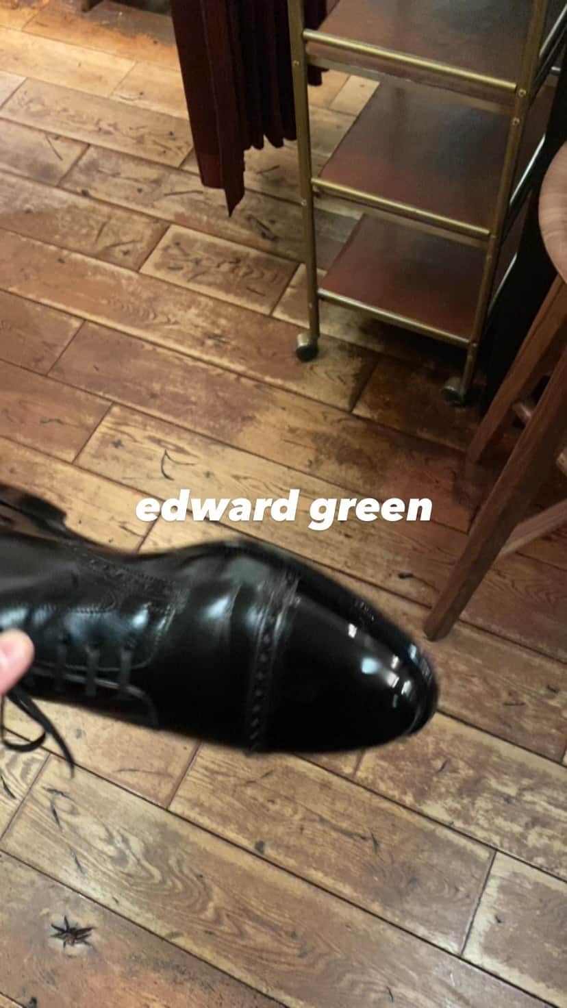 のインスタグラム：「@edwardgreen1890  @brift.h_aoyama  #brifth #shoeshine #靴磨き」