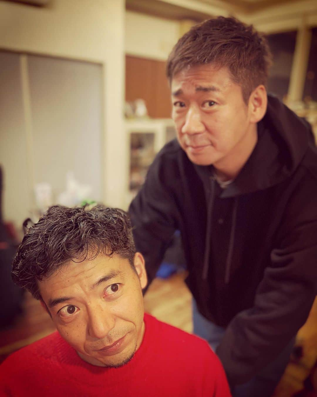 杉本知香さんのインスタグラム写真 - (杉本知香Instagram)「ちゃんぴおんず🏆  #中目黒美容室 #どぶろっく森#どぶろっく #キングオブコント2019  王者🏆 #やまもとまさみ #R1グランプリ2014  王者🏆」12月11日 18時32分 - sugimotoc