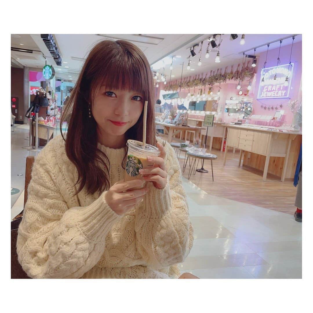 大庭彩歌さんのインスタグラム写真 - (大庭彩歌Instagram)「スタバ❤︎ ・ 3日連続、食べ物ショット🥳」12月11日 18時27分 - ooba__ayaka