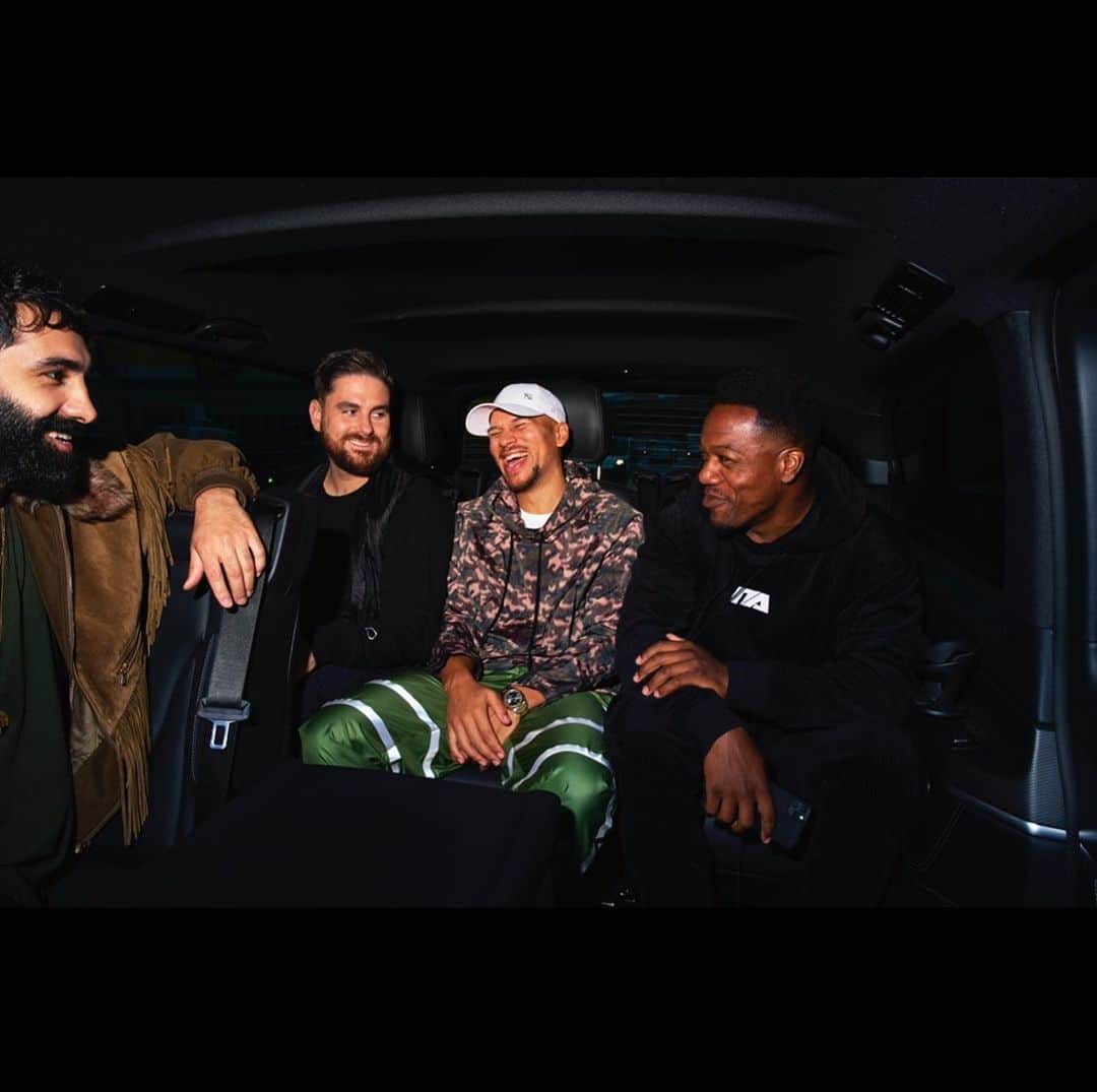 ルディメンタルのインスタグラム：「Thanks for all the playlist support for #BeTheOne 🧡 @morganconniesmith @theonlytike @pyr3xliving   📸 @ewenspencer」