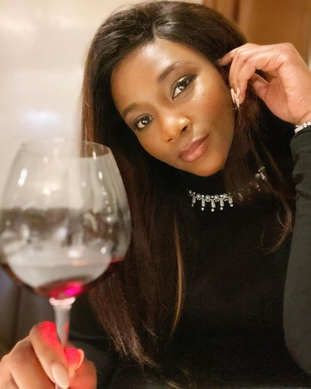 ジェネビーブ・ナジさんのインスタグラム写真 - (ジェネビーブ・ナジInstagram)12月12日 5時46分 - genevievennaji