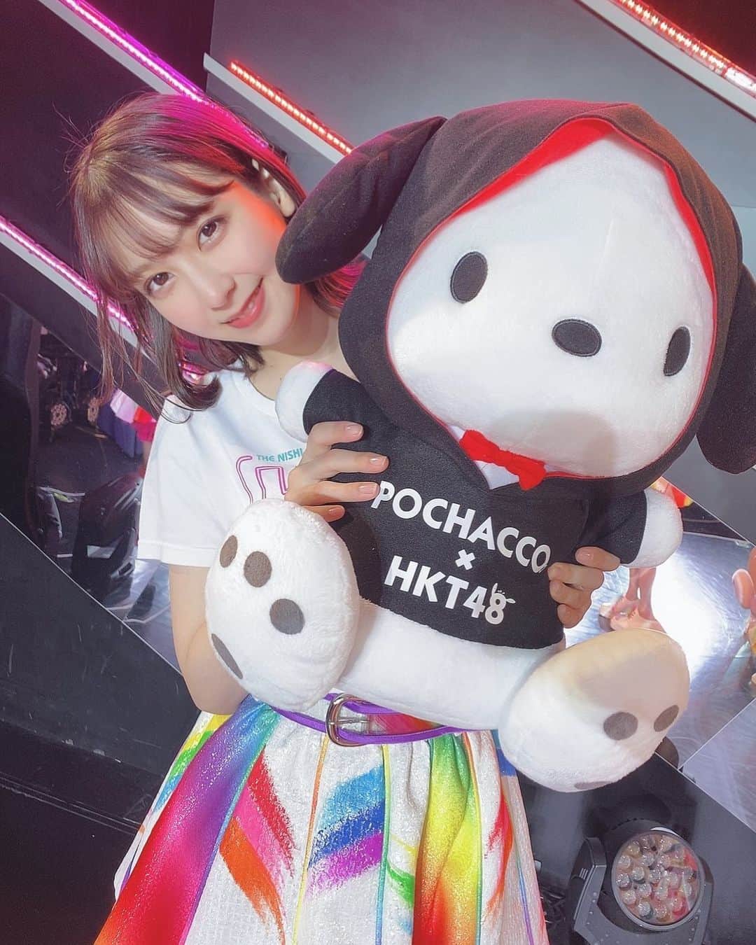 松岡菜摘のインスタグラム：「. . ポチャッコ〜🥰🥰❤️ . #HKT48 と #ポチャッコ のコラボグッズが 博多マルイのPOP UP STOREで販売されてます☺︎ . #サンリオ #博多マルイ」