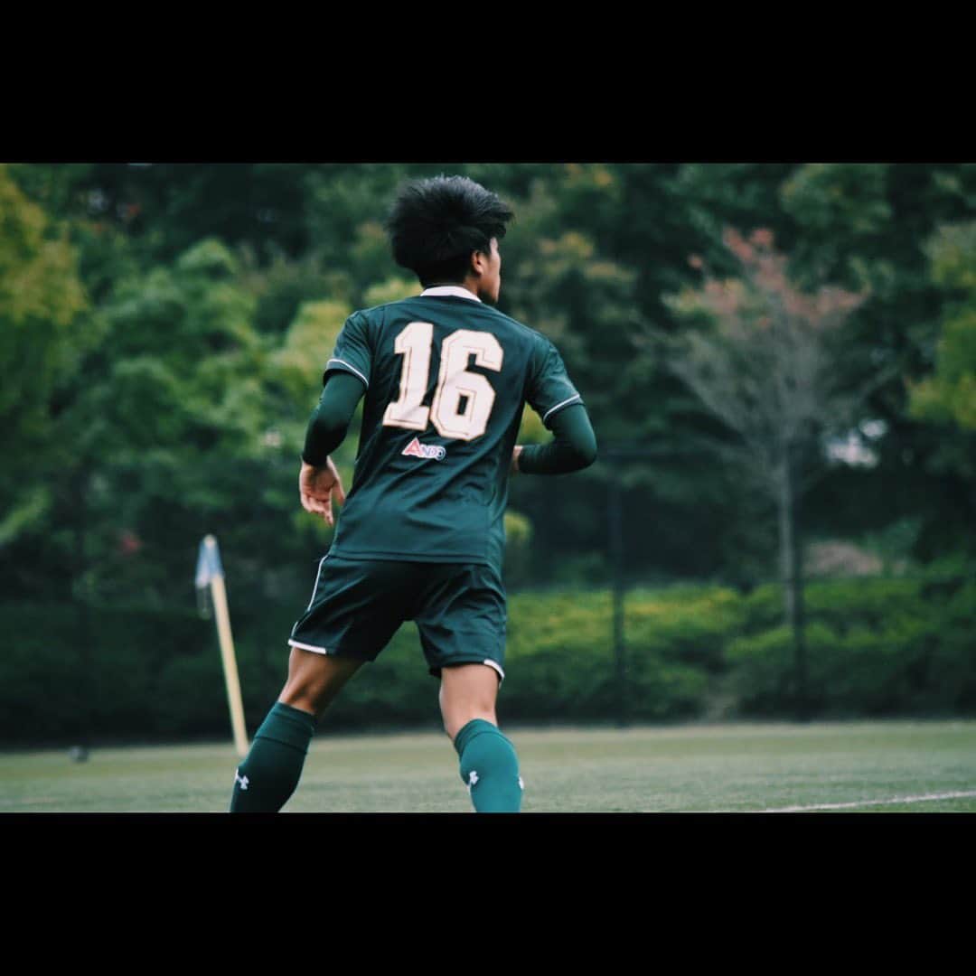 石橋遼大のインスタグラム：「一眼レフいいな思ってる今日この頃。 #一眼レフ #mylife #soccerplayer #soccer #16  #kgu #過去pic #photography #underarmour  #football #instagood #instalike #いいね返し」