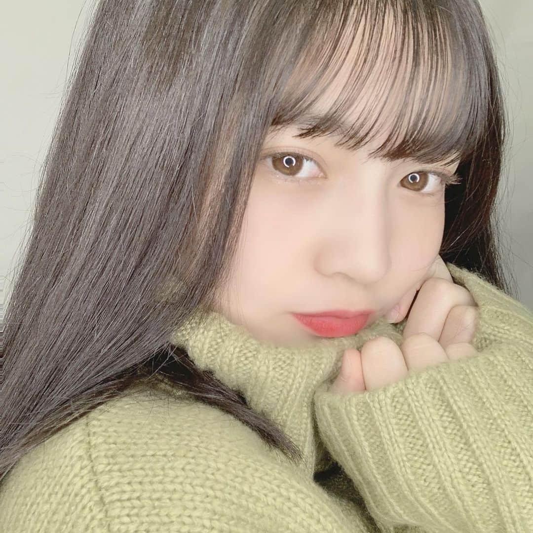 黒嵜菜々子さんのインスタグラム写真 - (黒嵜菜々子Instagram)「ニット🍏💚  #ニット #タートルネック #GRL #ぴるあぽ」12月11日 21時50分 - kurosaki0516