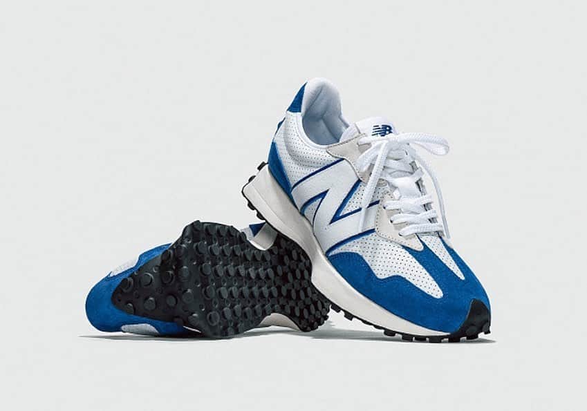 UNITED ARROWS & SONSさんのインスタグラム写真 - (UNITED ARROWS & SONSInstagram)「【 Info 】 ㅤㅤㅤㅤㅤㅤㅤㅤㅤ ＜ New Balance 327 primary pack ＞﻿ ﻿ ＜New Balance＞のランニングシューズの礎を築いた1970年代のレトロ・ランニングシューズをモダンデザインに再構築したニューモデル「327」の新色を明日12月12日(土)11:00にユナイテッドアローズ＆サンズ オンラインストアにて発売いたします。店舗での発売はございません。ご了承ください。﻿ ﻿ The new color of the new model "327", which is a modern design of the 1970s retro running shoes that laid the foundation for <New Balance> running shoes, will be released tomorrow on 12th December at the UNITED ARROWS & SONS online store. It will be on sale at. It will not be sold in stores. Please note.﻿ ﻿ #NewBalance327PrimaryPack﻿ #UnitedArrowsAndSons」12月11日 21時52分 - unitedarrowsandsons