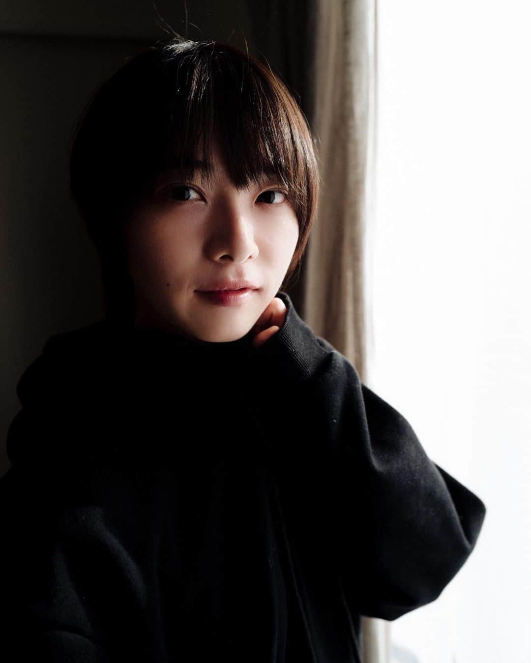りりか（RiRiKA）のインスタグラム：「living. #inliving」