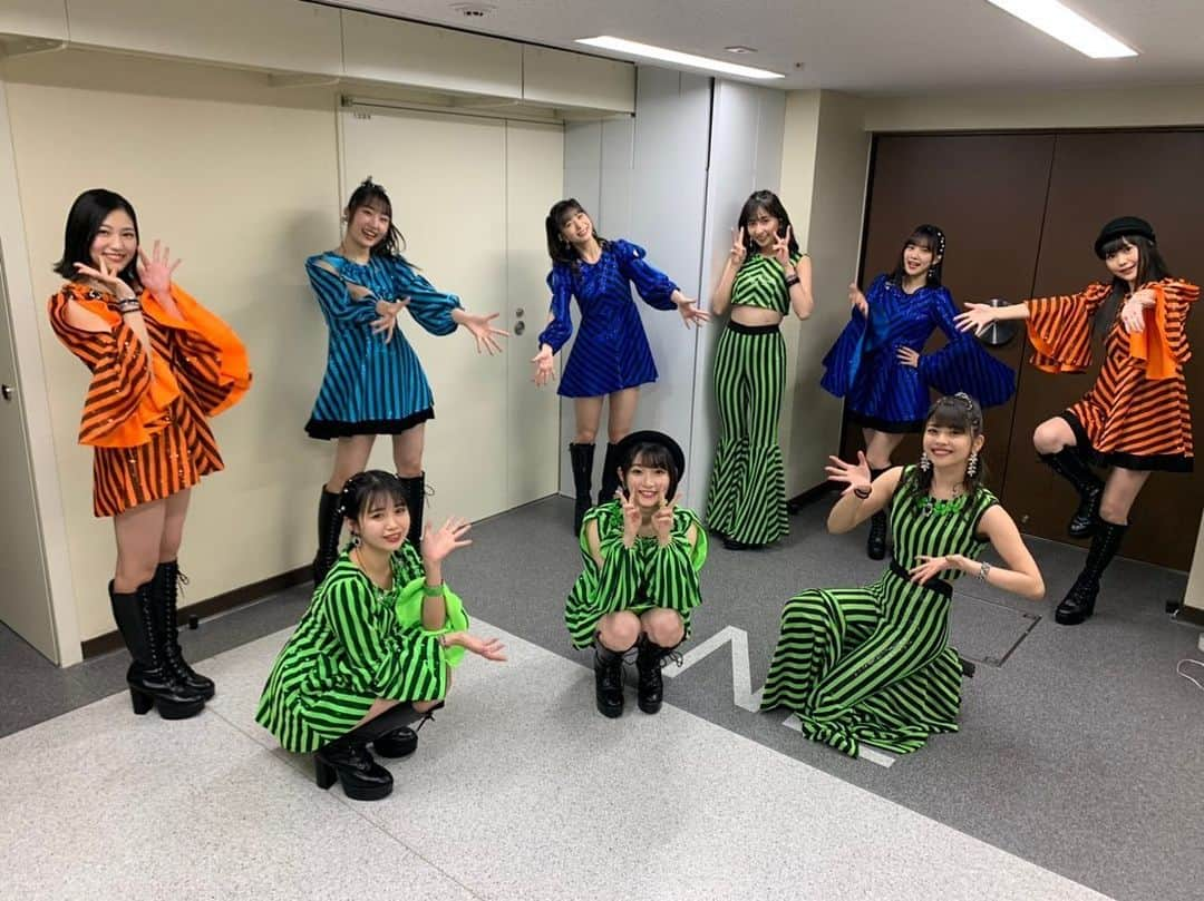 Juice=Juiceさんのインスタグラム写真 - (Juice=JuiceInstagram)「改めて…﻿ 昨日は﻿ Juice=Juice コンサート 2020﻿ ~続いていくSTORY~﻿ 宮本佳林卒業スペシャル﻿ ありがとうございました💜💜﻿ ﻿ ご来場下さった皆様、﻿ CSテレ朝チャンネル1でご覧になった皆様、﻿ スカパー！オンデマンドでご覧になった皆様、﻿ ライブビューイングでご覧になった皆様、﻿ 笑いあり、涙ありのステージいかがでしたか❓❓﻿ ﻿ 今後も宮本佳林とJuice=Juiceの﻿ 応援をよろしくお願いいたします❗️﻿ ﻿ ﻿ #juicejuice ﻿ #コンサート ﻿ #2020 ﻿ #続いていくSTORY ﻿ #宮本佳林 ﻿ #卒業スペシャル ﻿ ﻿ #日本武道館﻿ #helloproject ﻿ #ハロプロ﻿ ﻿ #金澤朋子 ﻿ #高木紗友希 ﻿ #植村あかり ﻿ #稲場愛香 ﻿ #井上玲音 ﻿ #段原瑠々 ﻿ #工藤由愛 ﻿ #松永里愛」12月11日 22時16分 - juice_juice_official