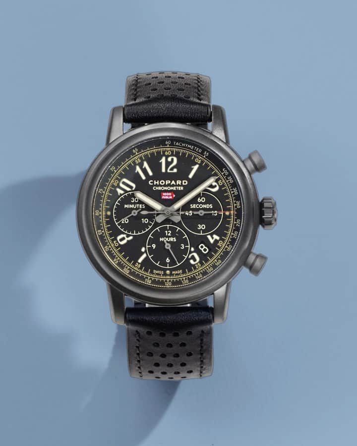 のインスタグラム：「Catch up on gifting with the #ChopardMilleMiglia Classic Racing 2020 timepiece. #ChopardGift」
