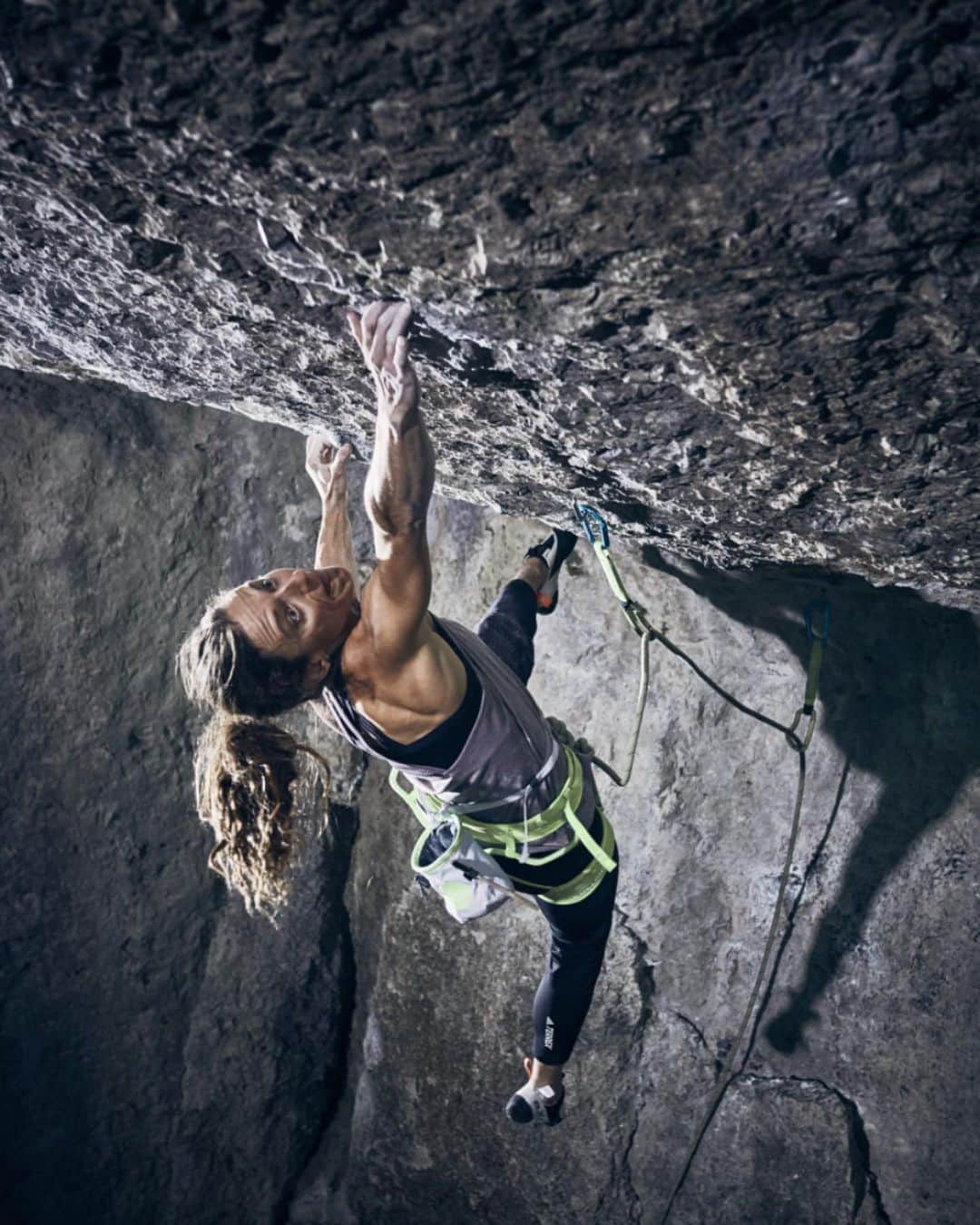 adidas Womenさんのインスタグラム写真 - (adidas WomenInstagram)「"My ears heard 'impossible for a woman' - but my heart didn't listen."   Seven years ago, French climber Melissa Le Nevé (@melissaleneve) began trying the notoriously difficult Action Directe route. In 2020 she became the first woman to complete it.  Melissa climbs in the @fiveten_official Hiangle Shoes, built for high-precision footwork, in her film featured at @reelrock 15 film festival today.  Shop the gear that’ll get you there, available at adidas.com and in adidas stores now.」12月11日 23時02分 - adidaswomen