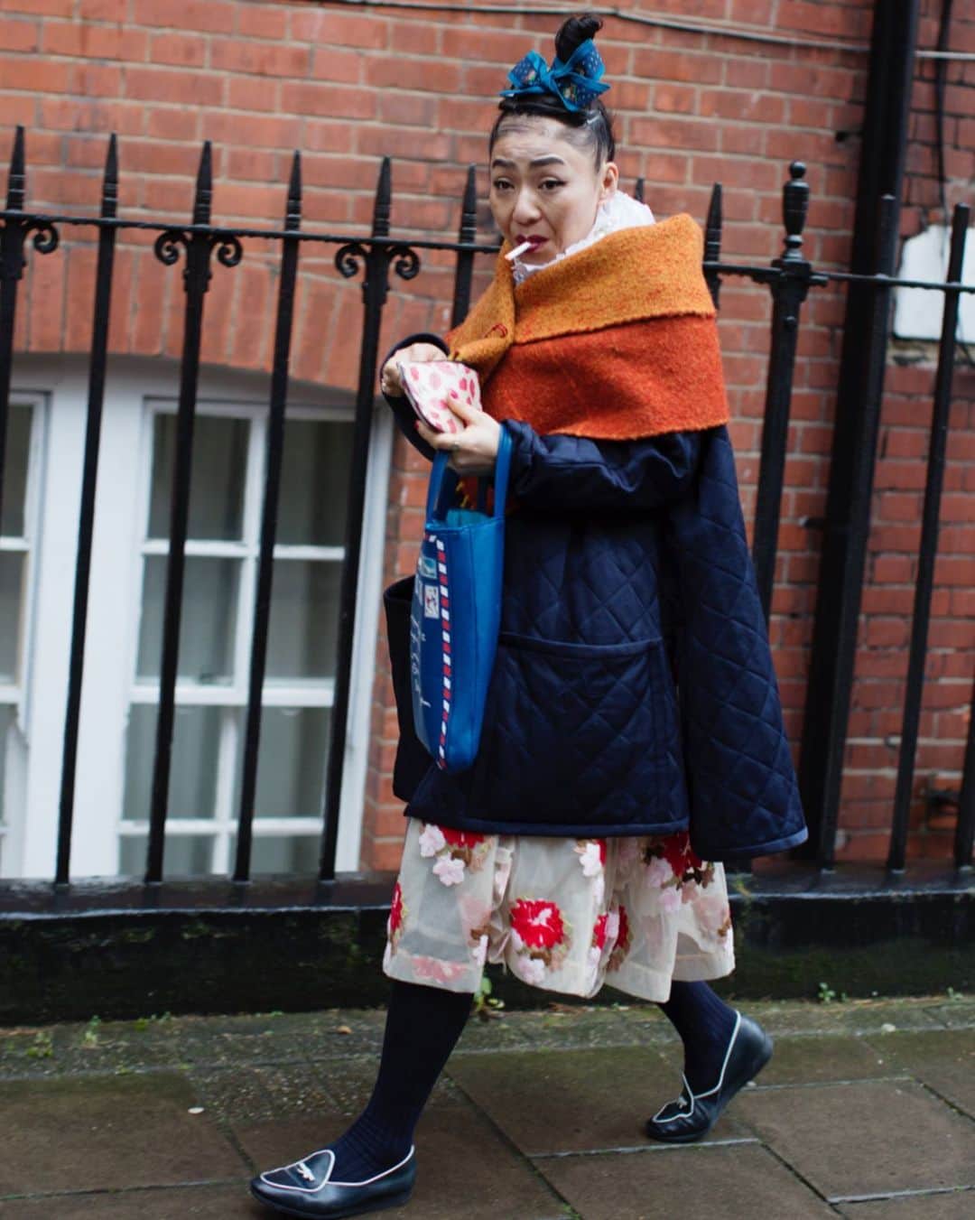 スコット・シューマンのインスタグラム：「I don’t often say this but I’m missing the streets of London!」