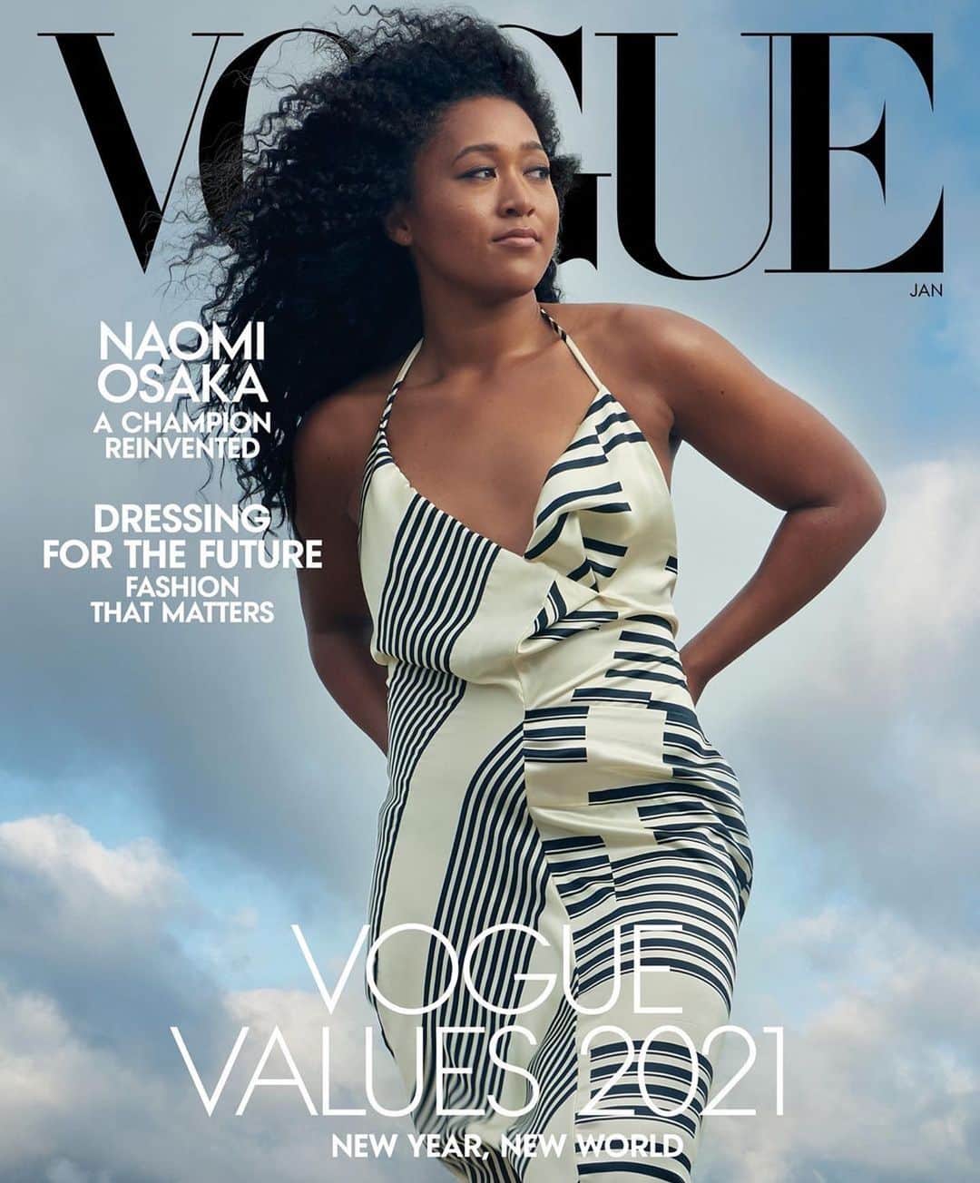Lacy Redwayのインスタグラム：「This one is a bucket list moment for me.   My first  American Vogue covers shot by the legendary @annieleibovitz . 🙏🏾🙏🏾  Thank you, @naomiosaka @annieleibovitz @sergiokletnoy @jordenbickham , @alignpr @voguemagazine, and everyone involved for this opportunity. 🙏🏾   #HairByLacyRedway   Repost @voguemagazine ・・・ @naomiosaka is the second of our four January cover stars!  She’s won Grand Slams by making statements with her racket. But this summer @naomiosaka found another way to express herself.   Tap the link in our bio to meet tennis’s rising champion—and its conscience. Photographed by @annieleibovitz, styled by @jordenbickham, written by @robertjhaskell, Vogue, January 2021.」