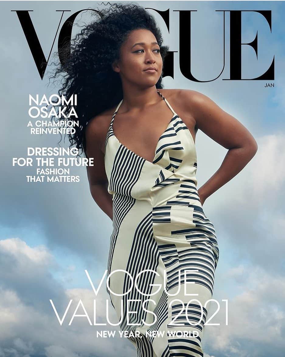 IMG Modelsさんのインスタグラム写真 - (IMG ModelsInstagram)「The Champion. 🏆 @naomiosaka covers the new @voguemagazine. #📷 @annieleibovitz #👗 @jordenbickham #⭐️ #IMGstars」12月12日 0時08分 - imgmodels