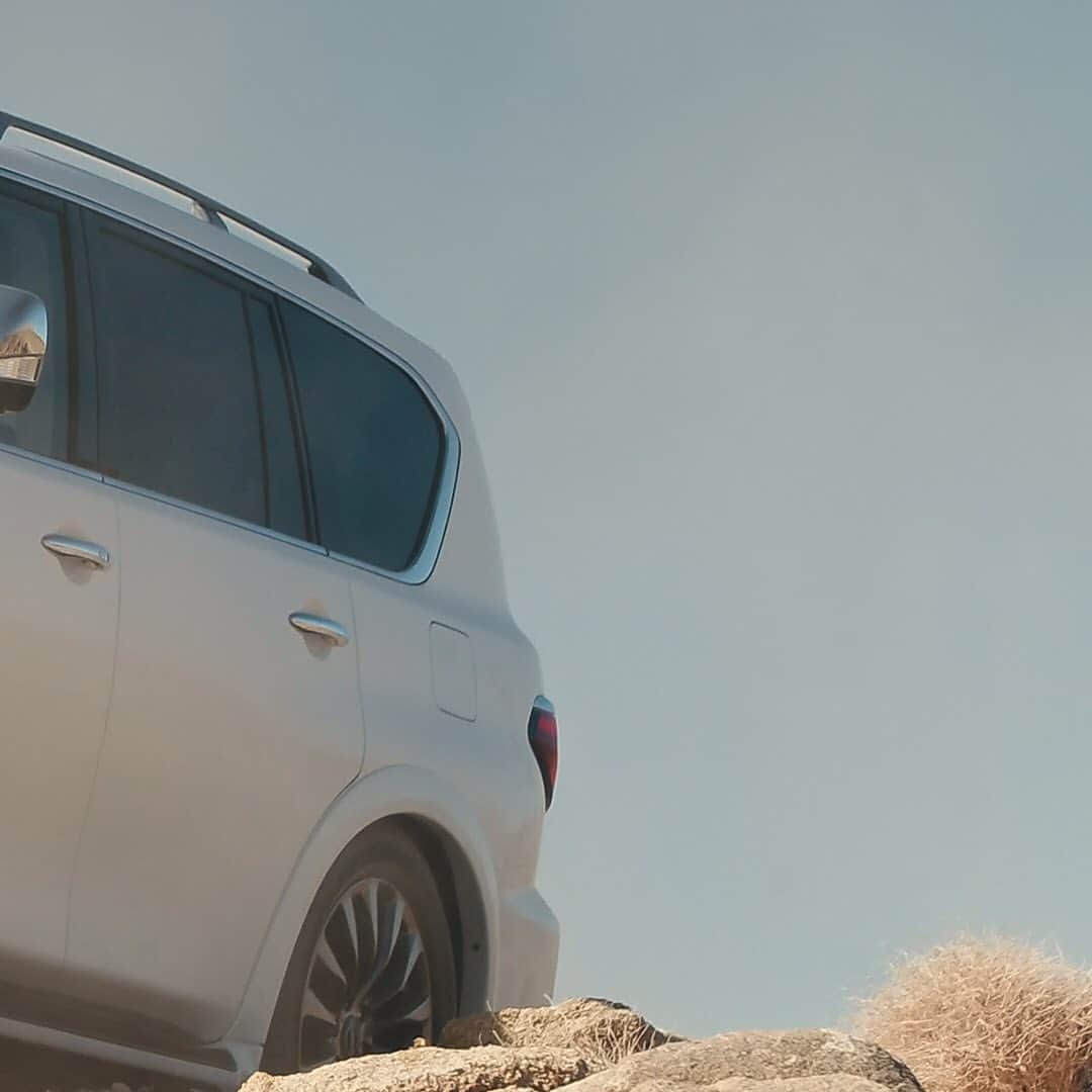 Nissan USA Official Instagram accountのインスタグラム：「Off-road. On-point.  #NissanArmada2021 #TameTheWild」