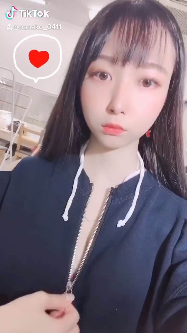 大崎菜々子のインスタグラム：「本日12/12(土)10時～15時秋葉原Gスタで #夕刊フジイメージガール2021 選考オーディション最後の撮影会です！  私は撮影会で水着きるの最後になるので、たくさん撮りに来てください〜！  チェキの枚数も全部ポイントになるのでチェキたくさん撮ってね😘  #ミス夕刊フジ子 #グラビア #グラドル #グラドル自画撮り部 #水着 #大学生 #コスプレ #fashiongram #좋아요 #팔로우미 #오오티디  #패션  #패션스타그램 #casual #followme #pleasefollowme #likeforlikes #pleaselike #model #cosplayer #l4l #instagood  #ssh #fashion #streetfashion #girl #cool #cute #かわいい」