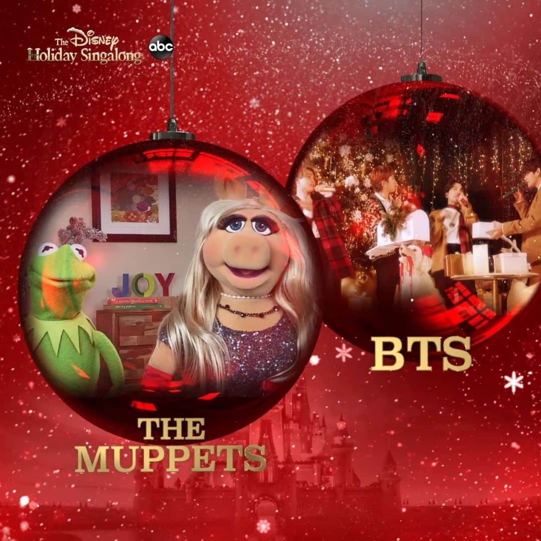 アメリカン・ブロードキャスティング・カンパニーのインスタグラム：「The #DisneyHolidaySingalong is back Sunday at 7|6c on ABC! 🎶 Our sponsor @walmart is bringing you another night of caroling with your favorite stars, don't miss the magic! 💫」